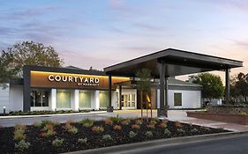 Courtyard By Marriott San Mateo Foster City